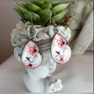 💐Pink Floral Teardrop Glass Dome Dangle Earrings – Elegant Ink Wash Flower Art